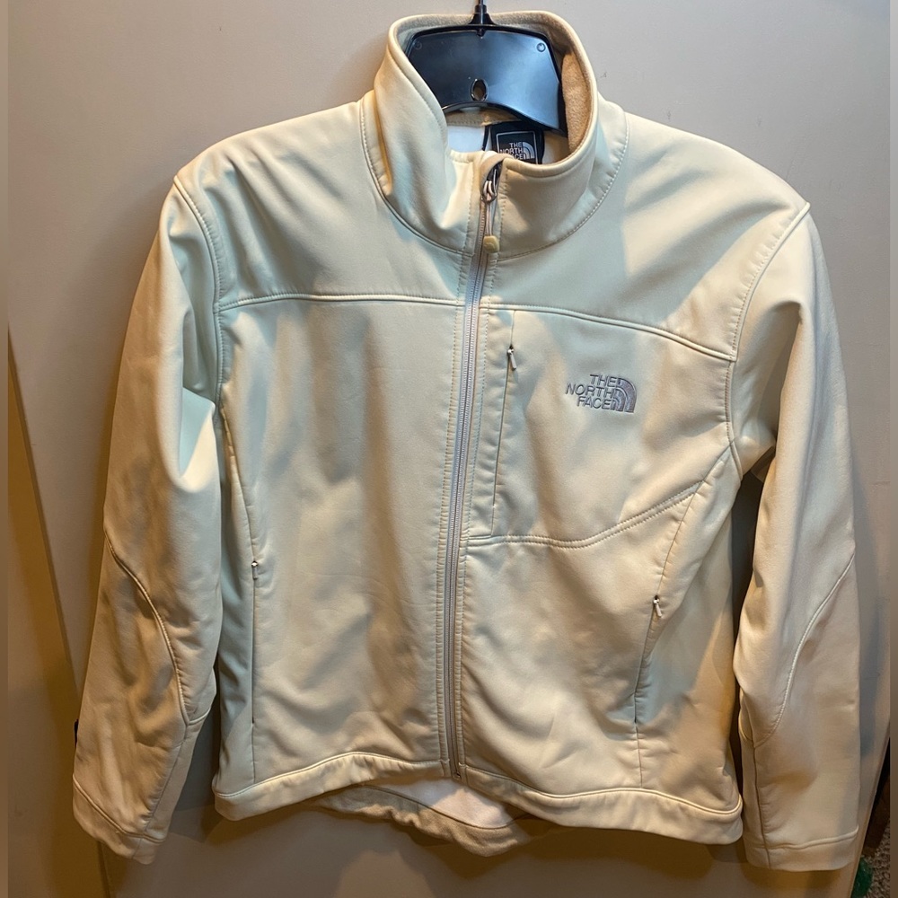 The North Face Jacket - Picture 2 of 9